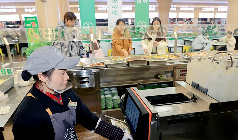 3秒出餐！黄冈师院食堂人工智能窗口投入运营